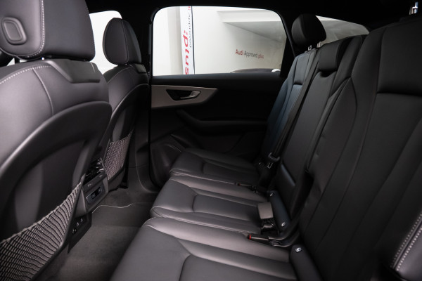 2026 MY25 Audi Q7 4M TDI 170kW SUV image 9