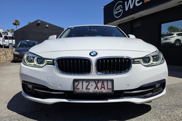 2016 BMW 3 Series F30 LCI 320i Sport Line Sedan Image 6