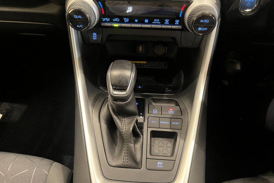 2020 MY21 Toyota RAV4 AXAH52R GXL SUV Image 13