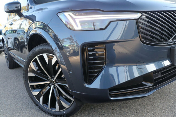 2025 MY26 Volvo XC90 L Series Ultra B5 Dark SUV Image 2