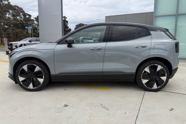 2024 MY25 Volvo EX30  Twin Motor Performance Ultra SUV Image 6