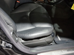 2001 Mercedes-Benz S500 V220 Sedan