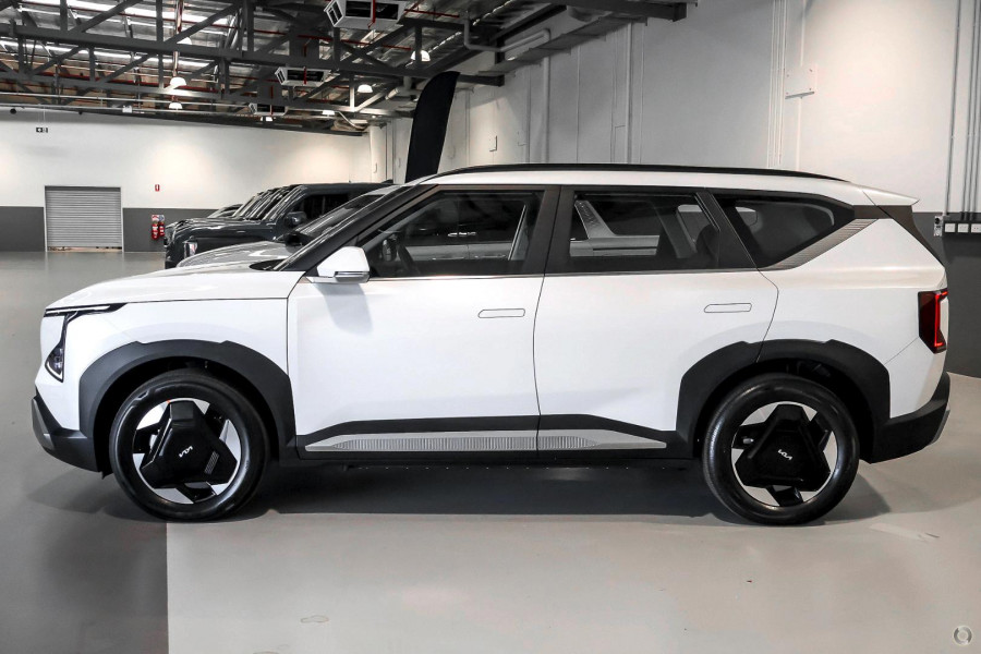 2026 Kia EV5 OVc Air Long Range SUV Image 4