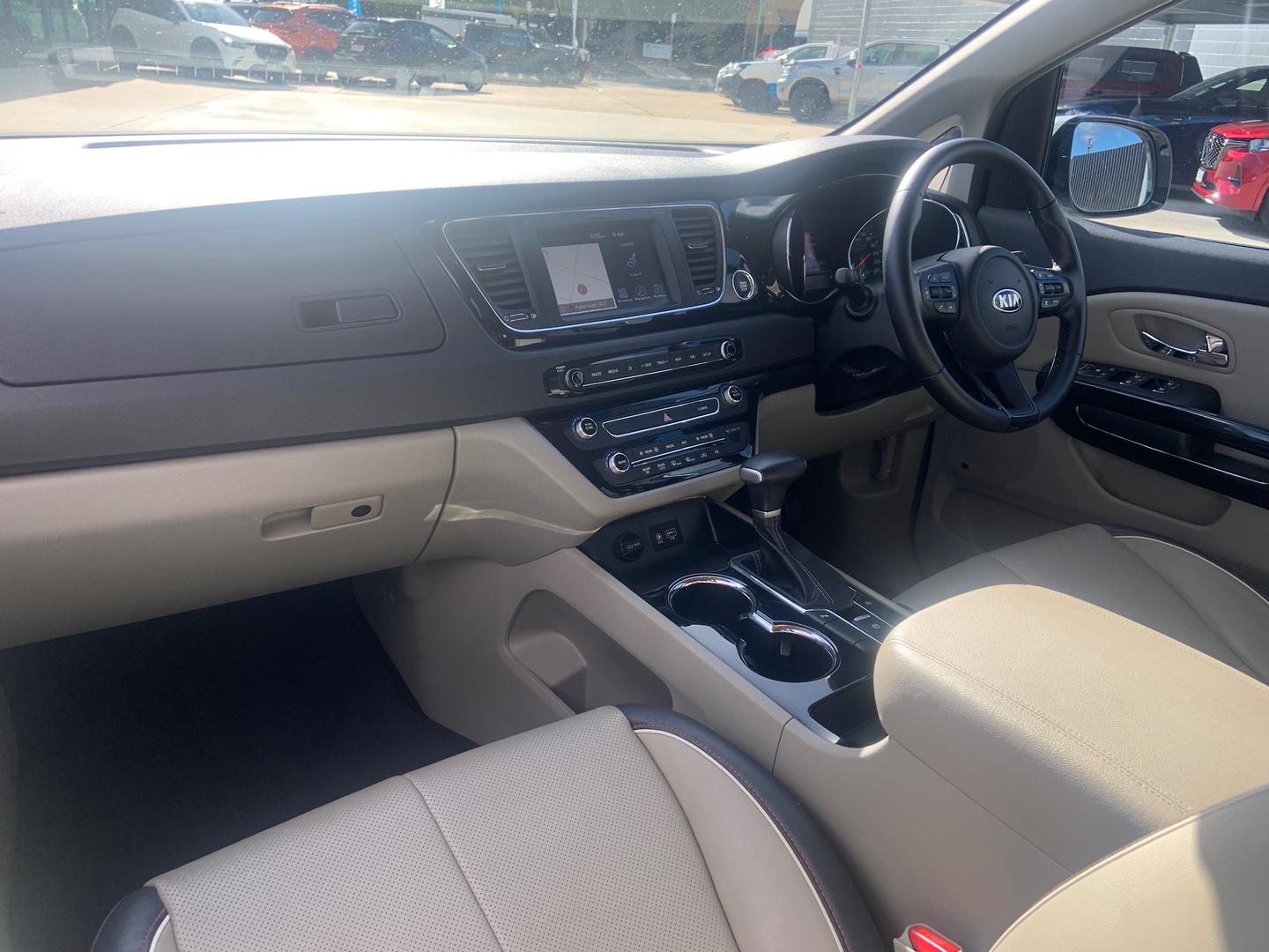 2020 Kia Carnival YP SLi Van Image 28