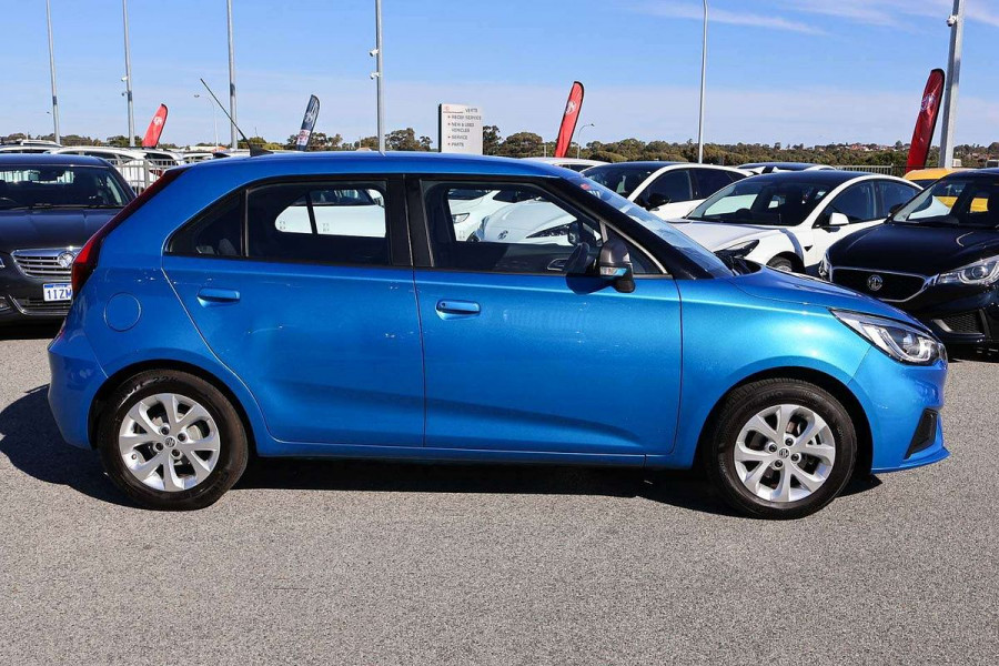 2022 MG MG3 SZP1 Core Hatch Image 3