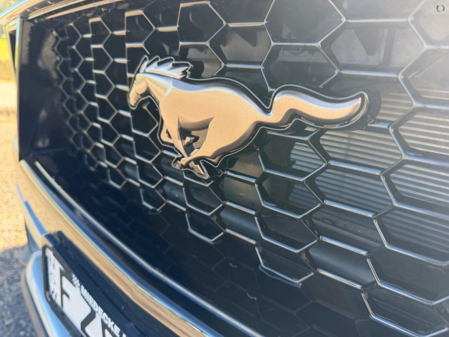 2025 Ford Mustang FO GT Hatch Image 9