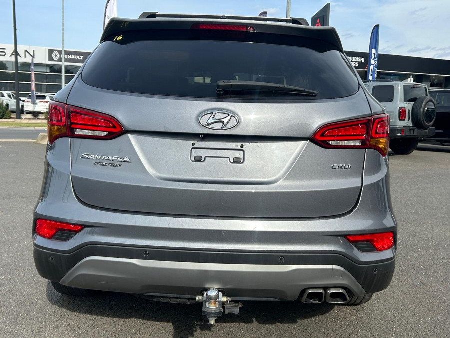 2017 MY18 Hyundai Santa Fe DM5 Series II Highlander SUV Image 9