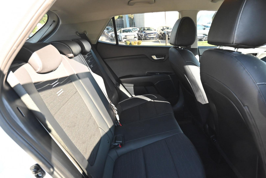 2021 Kia Stonic YB GT-Line SUV Image 13