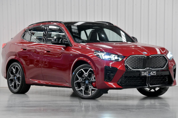 BMW iX2 xDrive30 M Sport U10