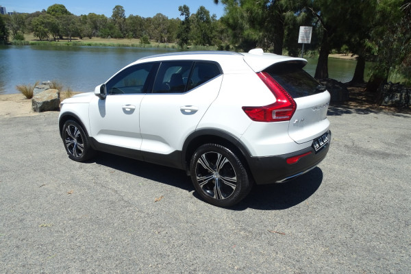 2018 MY19 Volvo XC40 XZ T4 Inscription SUV Image 5