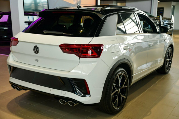2025 Volkswagen T-Roc D11 R SUV Image 2