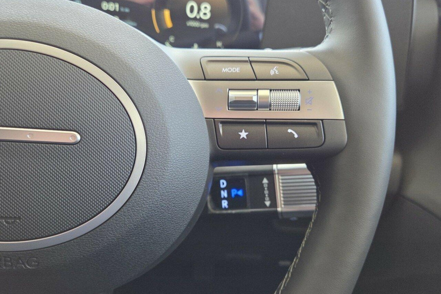 2025 Hyundai KONA SX2.V2 Hybrid Premium SUV Image 19