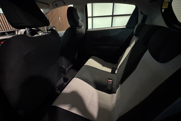 2011 Toyota Yaris NCP130R YR Hatch Image 21