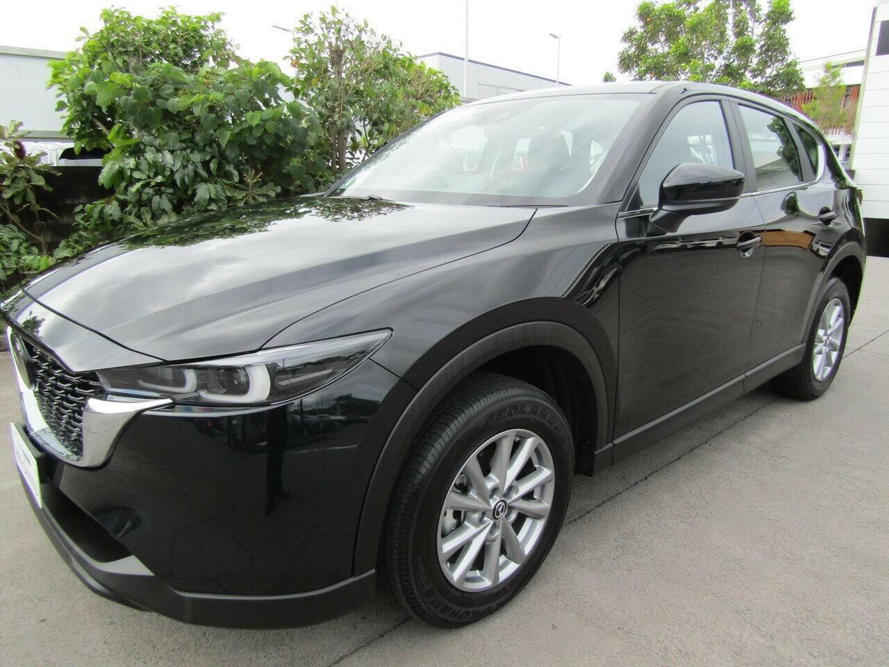 2024 Mazda CX-5 KF Series G25 Maxx Sport SUV Image 3