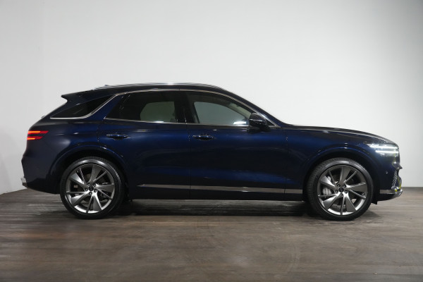 2024 Genesis GV70 2.5T SIGNATURE SUV Image 4
