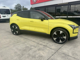 2023 MY24 Volvo EX30  Single Motor Extended Range Ultra SUV image 6