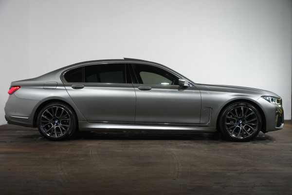 2019 BMW 7 Series 30ld Sedan Image 4