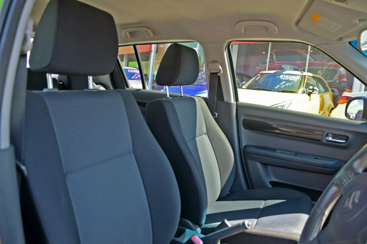2010 Suzuki Swift RS415 Hatch Image 10