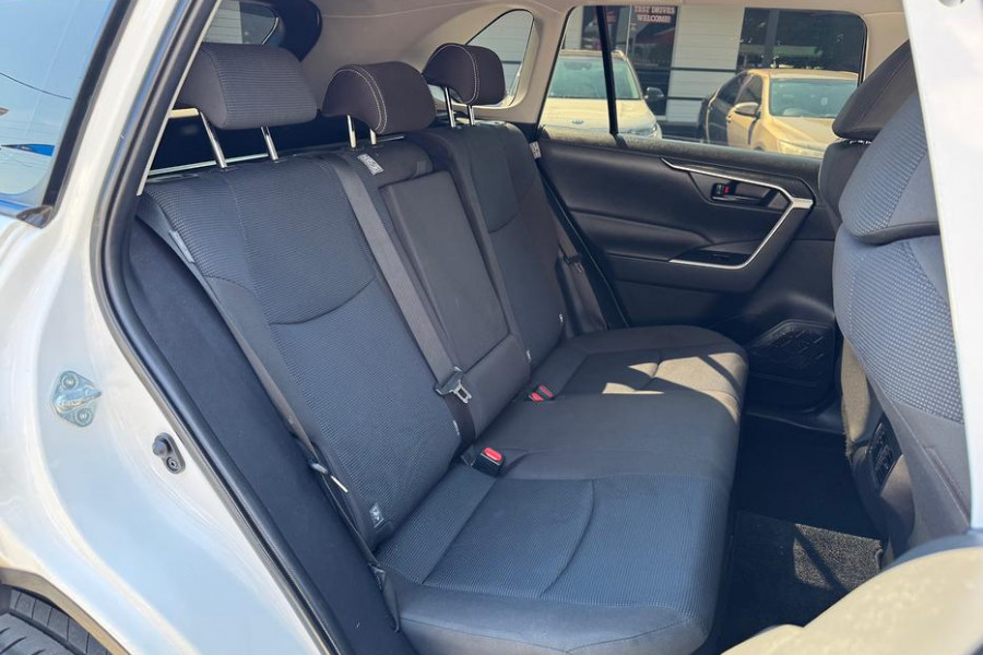 2020 Toyota RAV4 AXAH52R GX SUV Image 7