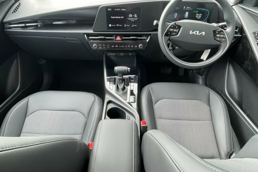 2024 Kia Niro SG2  HEV S SUV Image 9