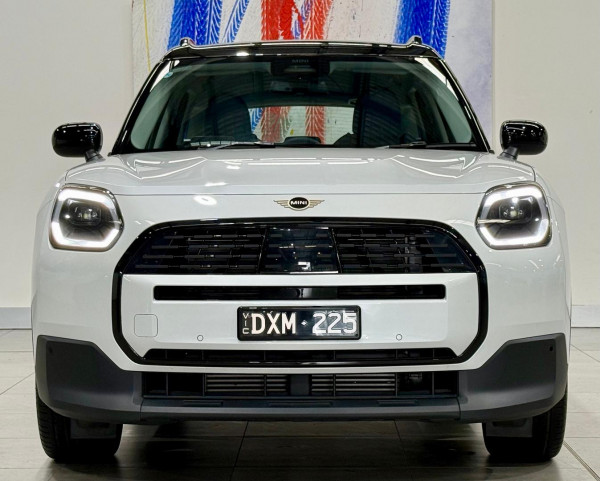 2025 MINI Countryman U25 C Core SUV image 7