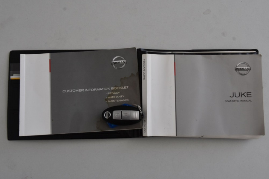2014 Nissan JUKE F15 Ti-S Hatchback Image 11