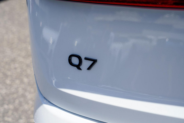2025 Audi Q7 4M 45 TDI SUV image 12