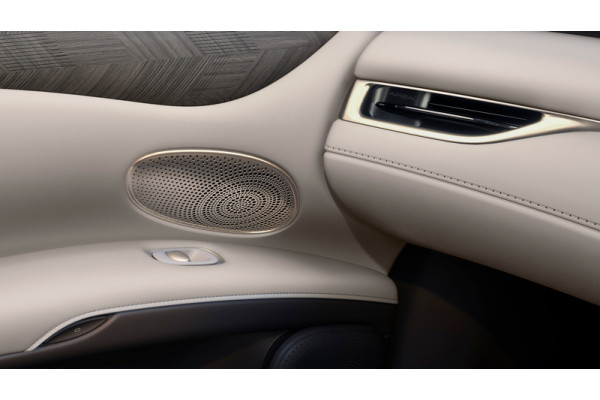 2025 MG IM6 S12L Performance SUV Image 4