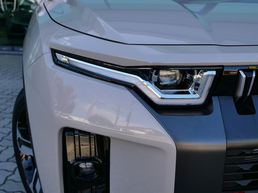 2025 MY26 KGM Torres J140 Hybrid K30 SUV Image 4