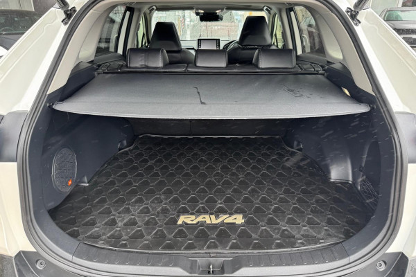 2022 Toyota RAV4 MXAA52R Cruiser SUV Image 11