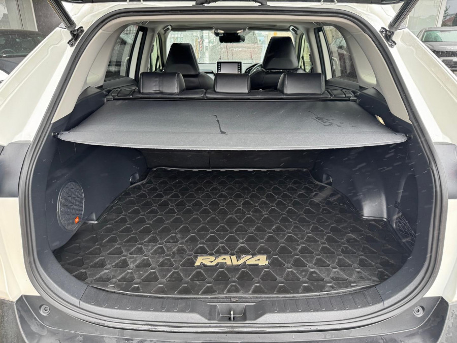 2022 Toyota RAV4 MXAA52R Cruiser SUV Image 11
