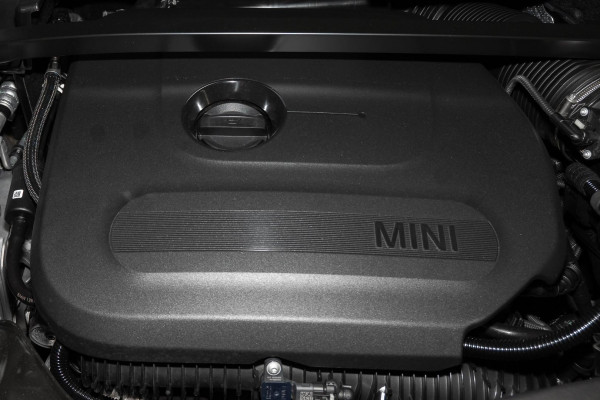 2026 MINI Countryman U25 S Favoured SUV image 18
