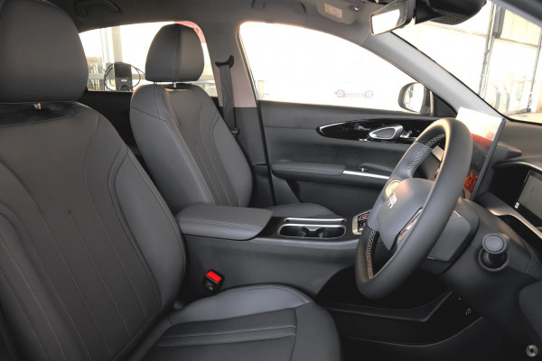 2026 MY27 Geely EX2 E22H Inspire Hatch Image 8