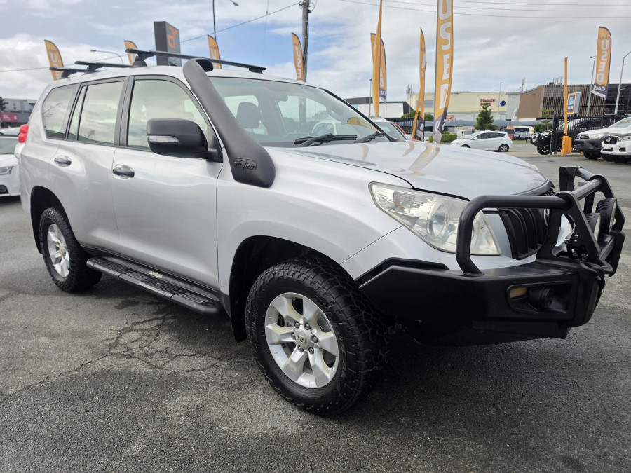 2013 Toyota LandCruiser Prado GDJ150R GX SUV Image 7