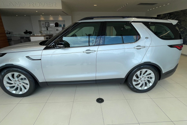 2024 Land Rover Discovery Series 5 S SUV