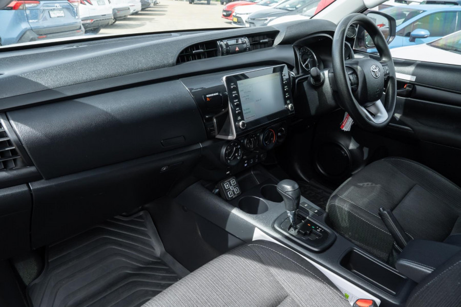 2023 Toyota HiLux GUN126R SR Cab Chassis Image 8