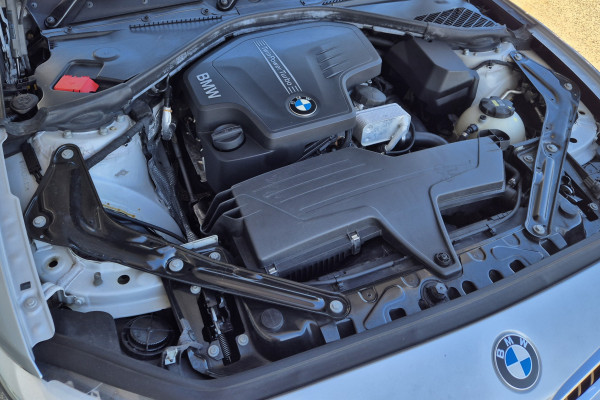 2015 BMW 2 Series F23 Turbo 220i M Sport Convertible Image 22