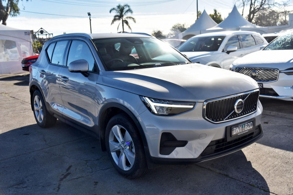 2025 Volvo XC40 XZ Plus B4 SUV Image 1
