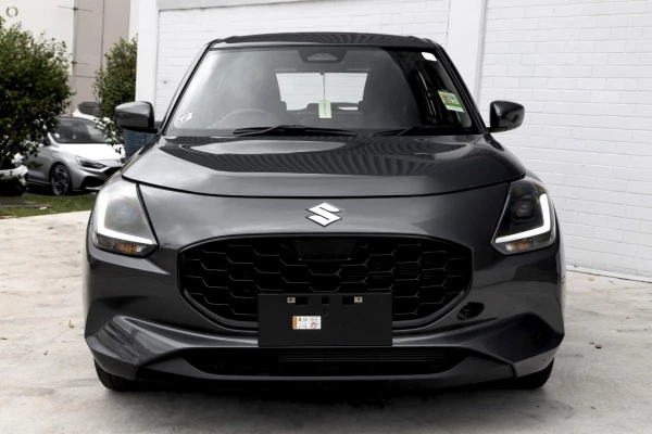 2026 Suzuki Swift UZ Hybrid Hatch Image 2
