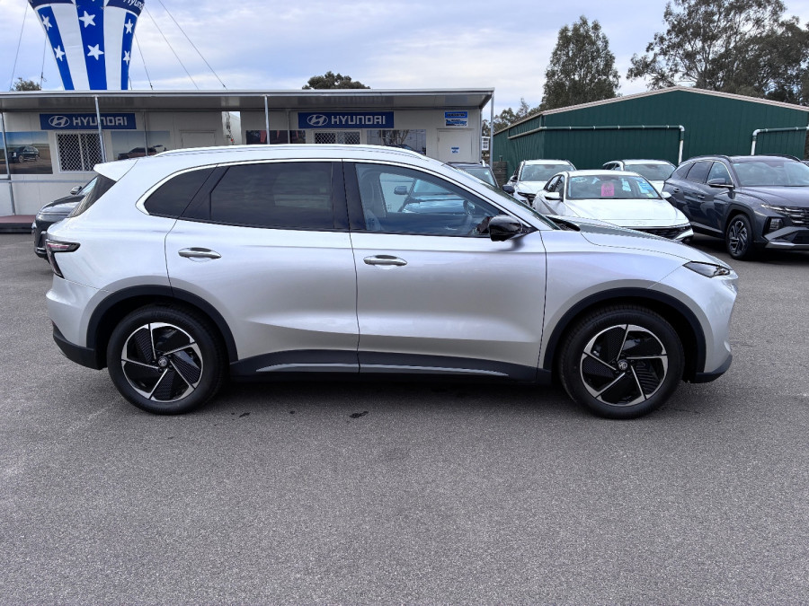 2025 MG MGS5 EV ZS3EM Essence 62 SUV Image 8