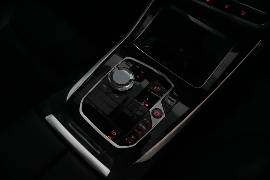 2024 BMW X5 xDrive30d M Sport SUV Image 17