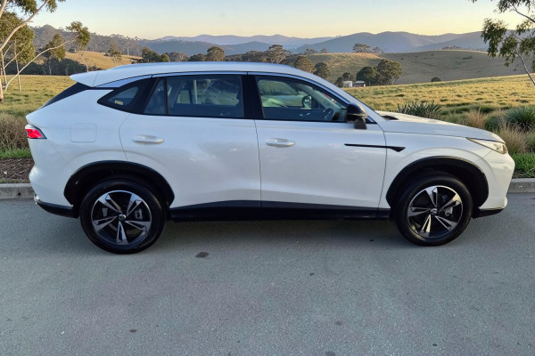 2025 MG HS AS33 Vibe SUV Image 6