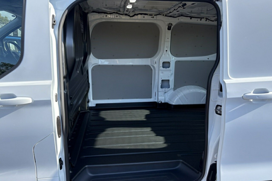 2024 MY24.75 Ford Transit VO 350L Van Image 6
