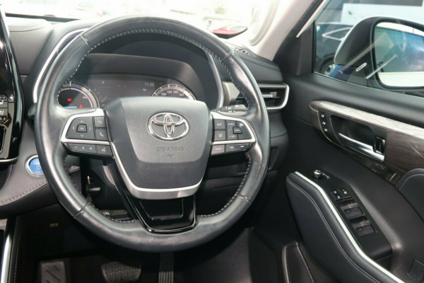 2022 Toyota Kluger AXUH78R Grande SUV Image 6