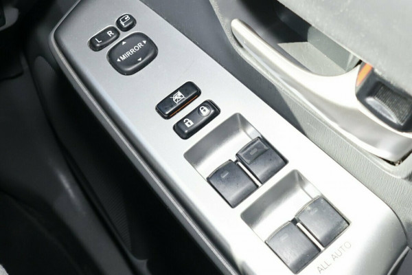 2013 Toyota Prius V ZVW40R  Wagon Image 20