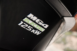 2025 MY24 MG MG4 MEH32 Excite 51 Hatch