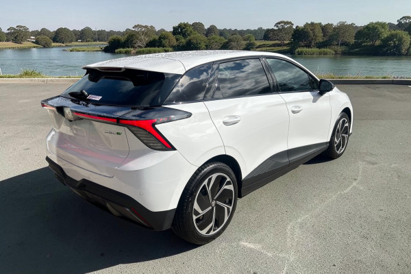 2026 MG MG4 AH4E Essence 64 Hatch Image 2