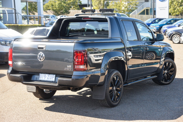 vw amarok isofix