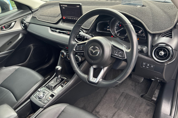 2022 Mazda CX-3 DK sTouring SUV Image 17