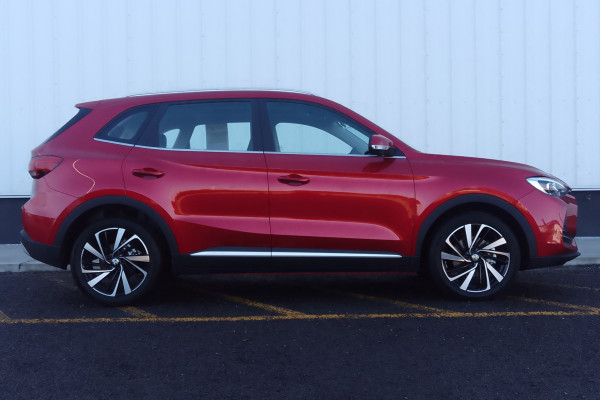 2025 MG ZS Essence 1.5Pt/Cvt SUV